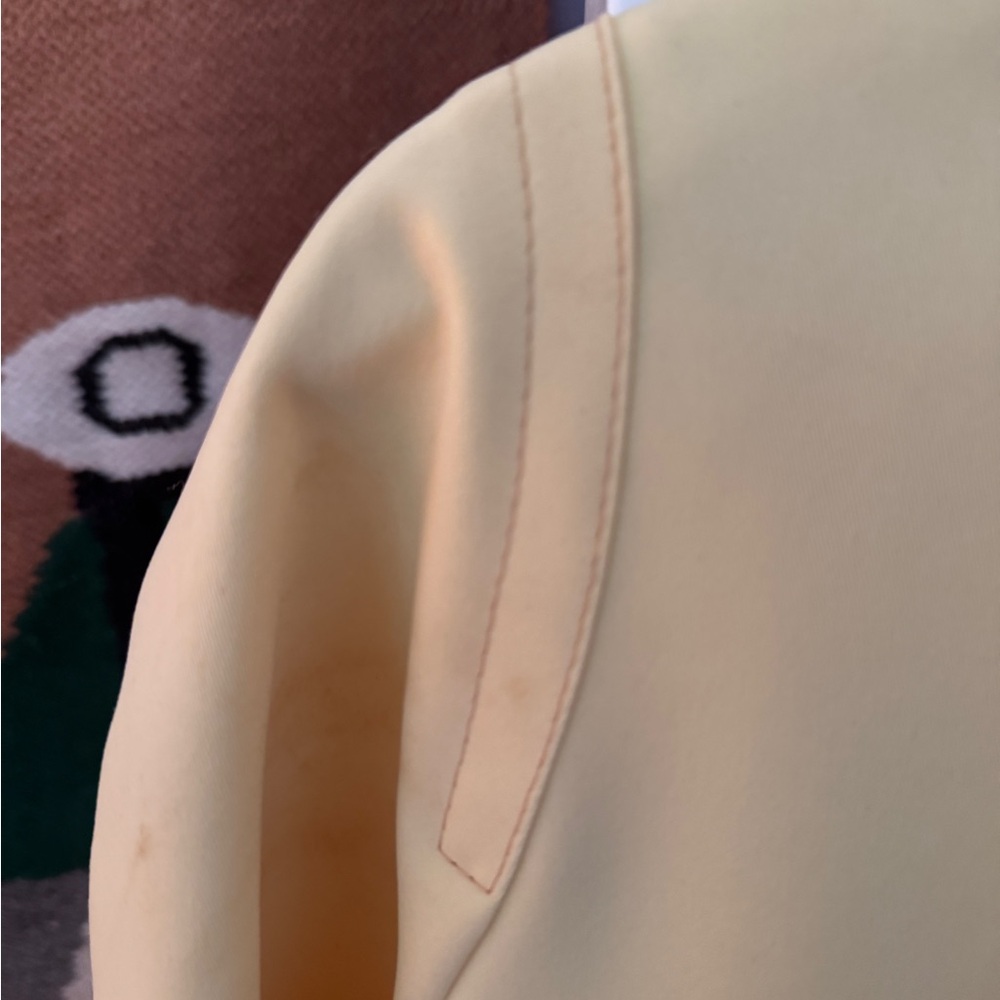 London Fog elegant lined  Yellow Women's trench coat - Picture 10 of 16